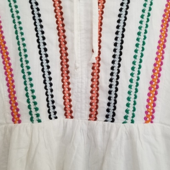 💙 Embroidered Knox Rose Dress - Picture 3 of 9